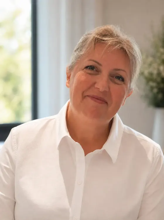 Özlem Zenker, M.A.، مؤسِّسة Bildungsinstitut Rosenheim